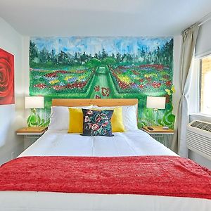 Deluxe Junior Suite